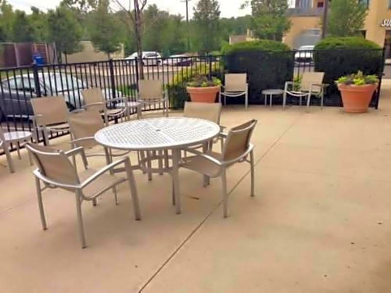 Kings Inn & Suites Cincinnati-Mason
