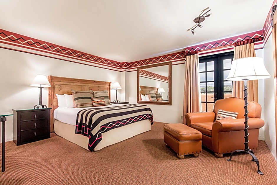 Inn At Loretto