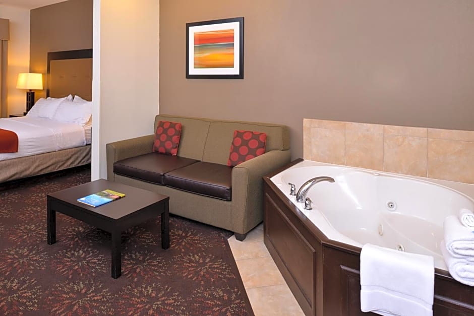 Holiday Inn Express Hotel & Suites Lancaster-Lititz