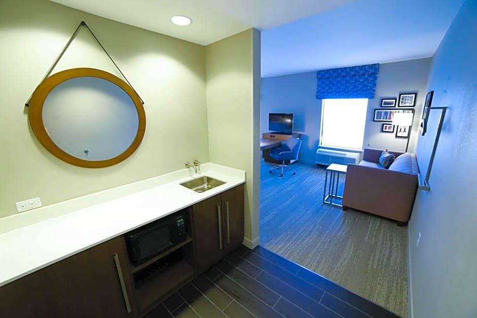 Hampton Inn By Hilton & Suites Forest City