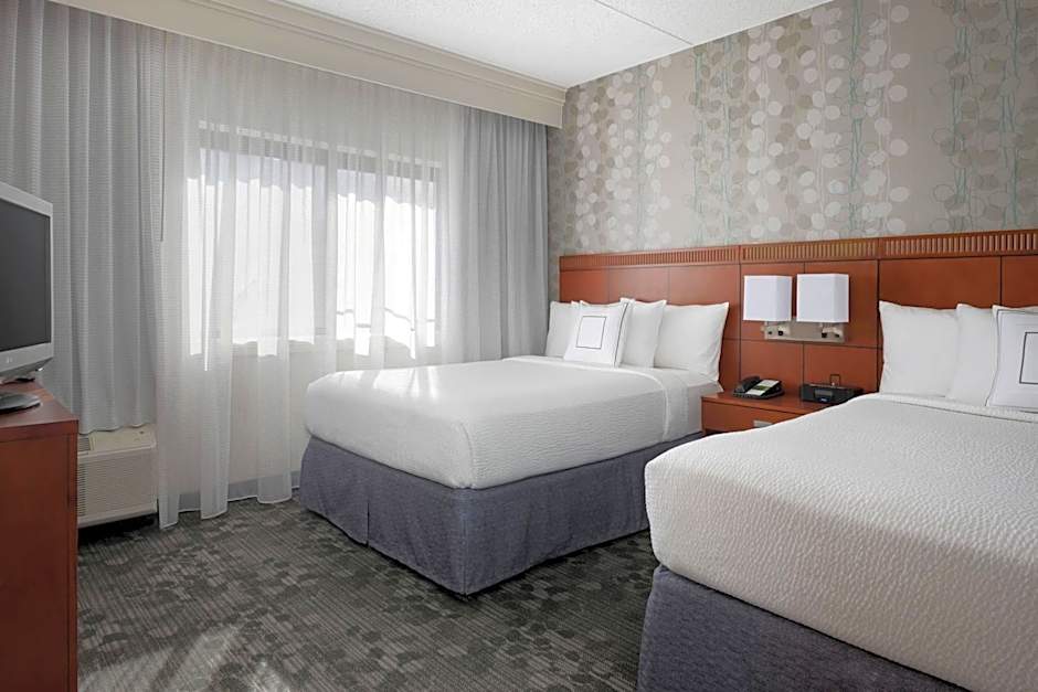Courtyard by Marriott Syracuse Carrier Circle