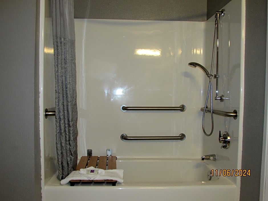 Motel 6-West Des Moines, IA