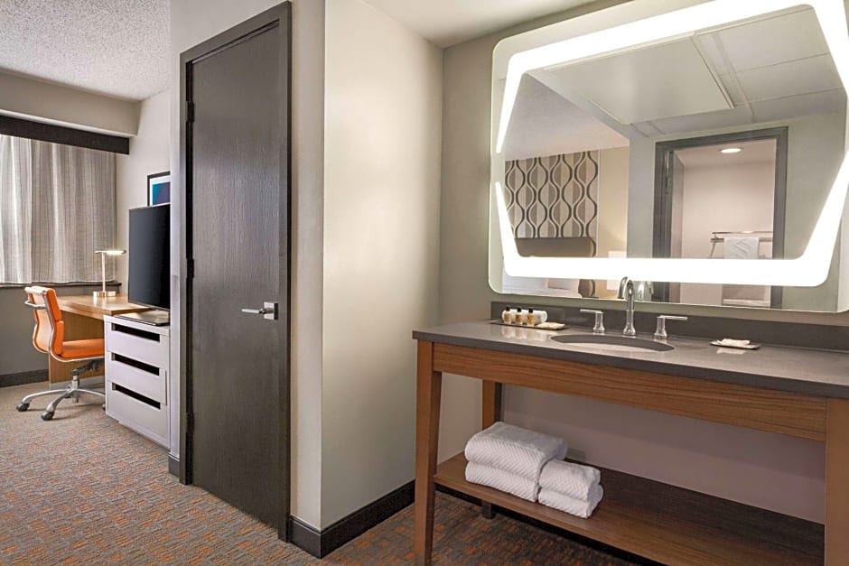 Wyndham Fort Smith City Center