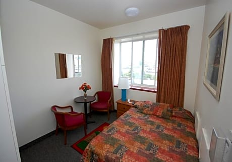 Standard Double Room - Shared Bathroom
