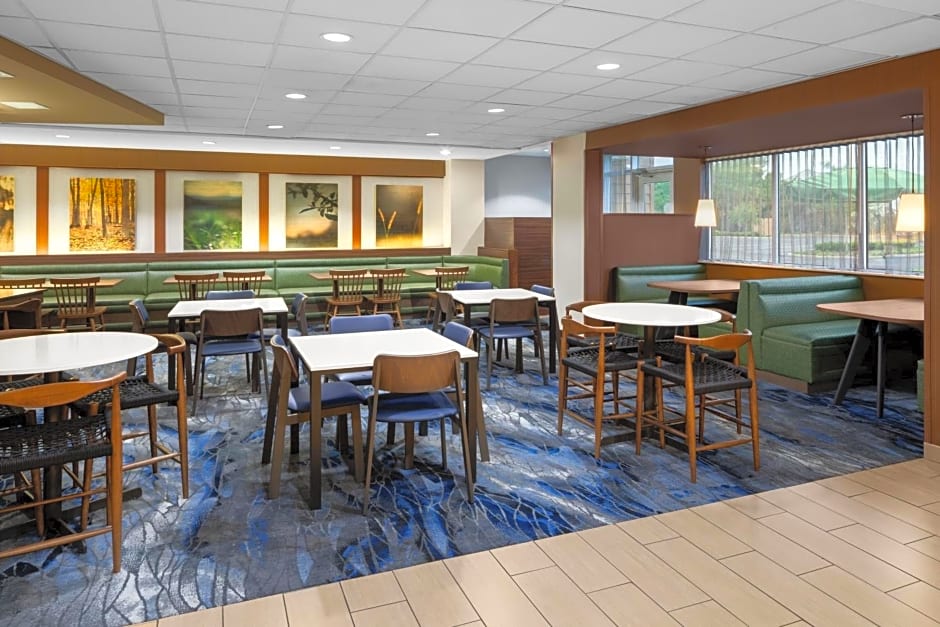 Fairfield Inn & Suites by Marriott Orlando Kissimmee/Celebration