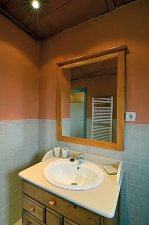 Hotel San Miguel del Valle Amblés - Alojamientos en EL FRESNO