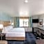 Candlewood Suites Ontario Convention Center