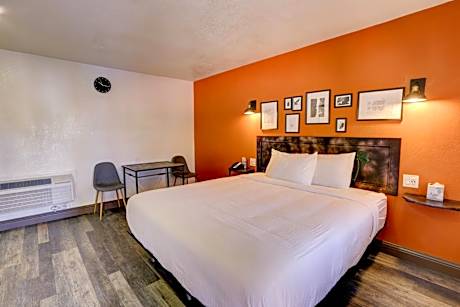 The Greens Hotel on Stockton