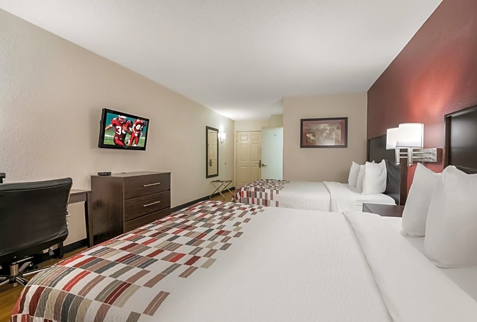 Red Roof Inn & Suites Knoxville East