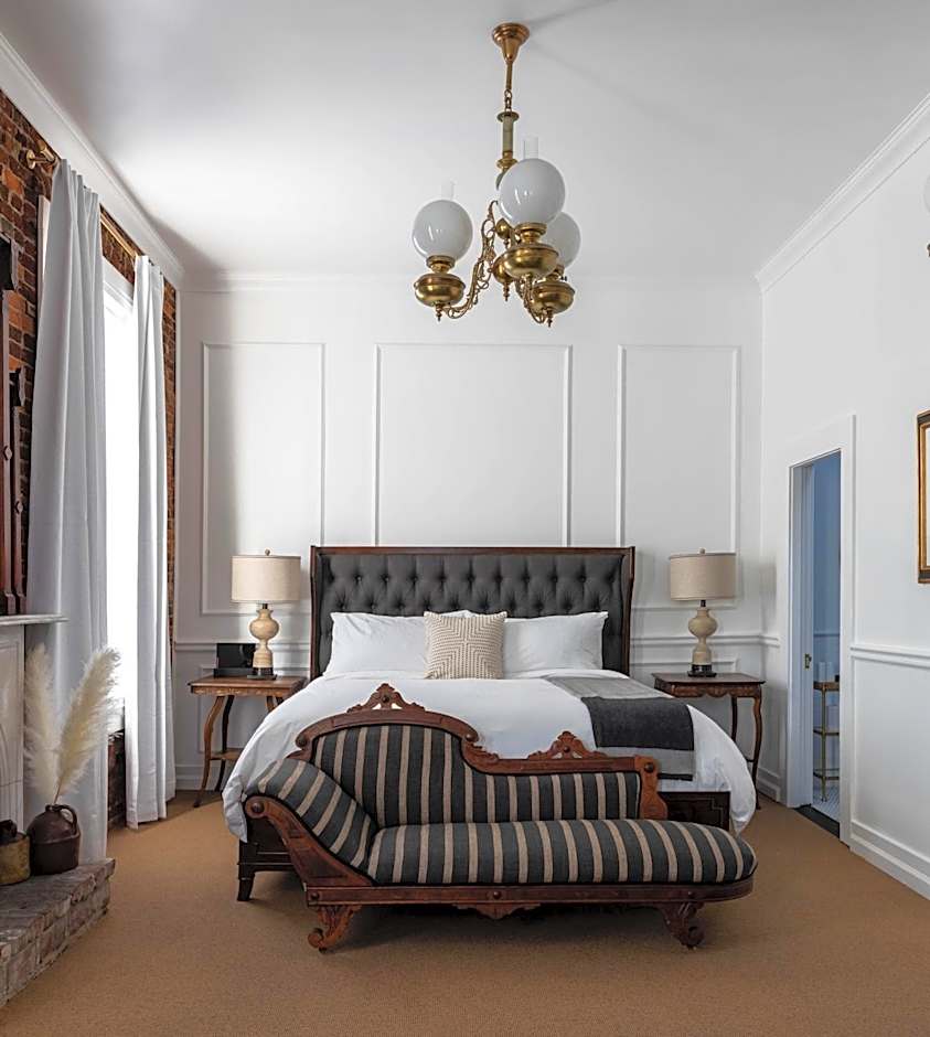 The Holbrooke Hotel