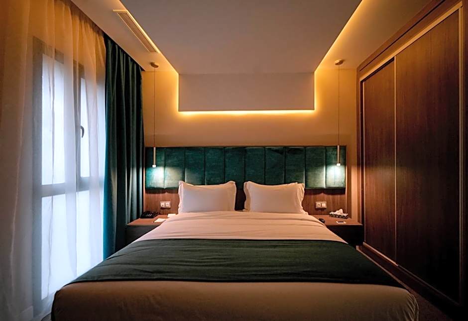 AD Hotel Pont D'Hydra