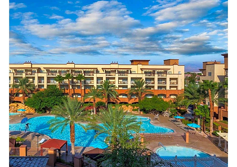 Exclusive Condo Retreat Featuring a Lazy River - Special Offer Now!