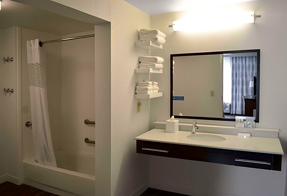 Hampton Inn & Suites Charlotte/Pineville