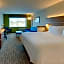 Holiday Inn Express & Suites Roanoke - Civic Center
