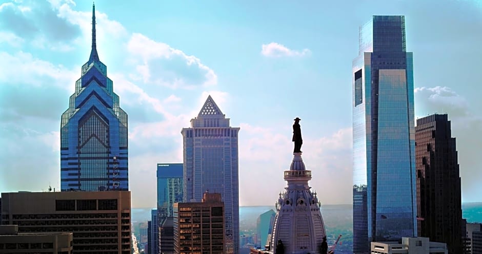 Loews Philadelphia Hotel