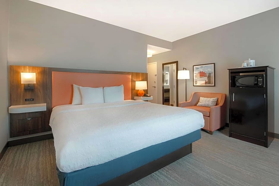 Hampton Inn By Hilton & Suites Harvey
