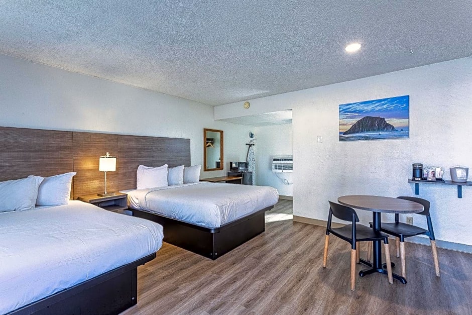 Coastal Breeze Inn