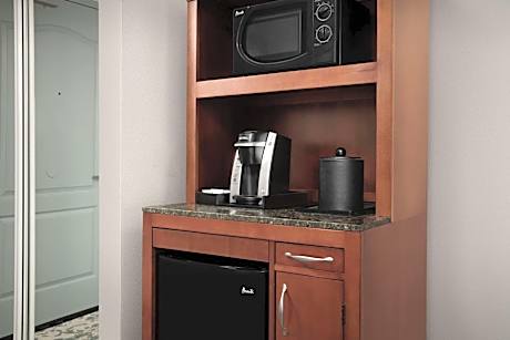 1 King Mobility Accessible W/ Roll In Shower