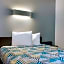 Studio 6 Suites Texas City I-45
