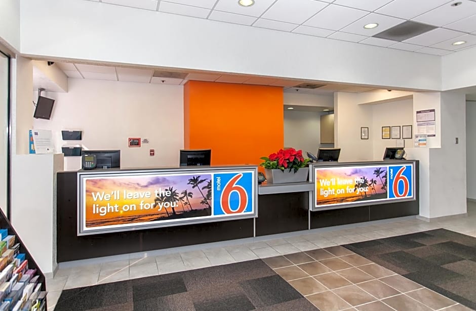 Motel 6-Los Angeles, CA - Los Angeles - LAX