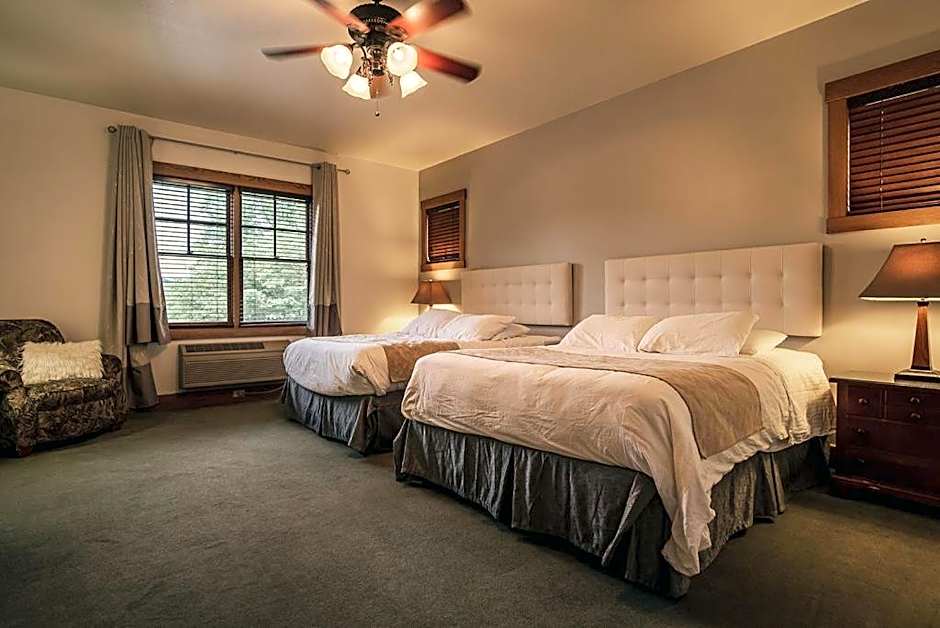 Nantahala Village