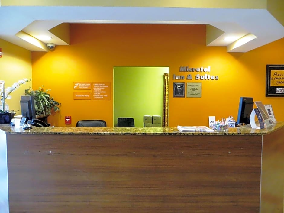 Microtel Inn & Suites By Wyndham South Bend/At Notre Dame