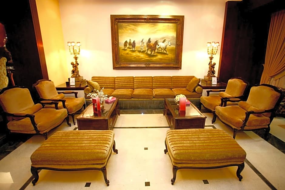 Markazia Suites
