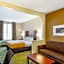 Quality Inn and Suites Near Tanger Outlet Mall
