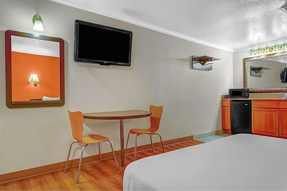 Motel 6-Salt Lake City, UT - Central