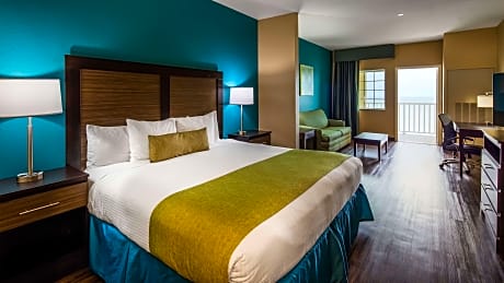 SUITE-1 KING BED,NSMK,OCNVW,MICRFG,SOFBD,BALCON,FULL BREAKFAST