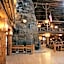 Old Faithful Inn - Inside the Park
