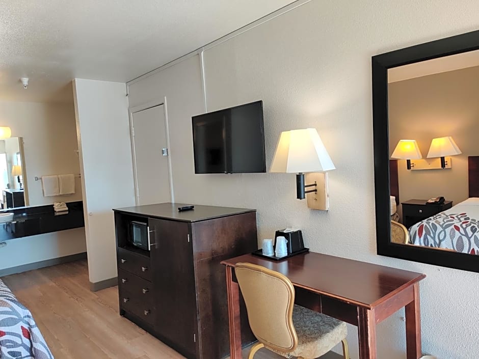 Red Roof Inn Houston - Jersey Village