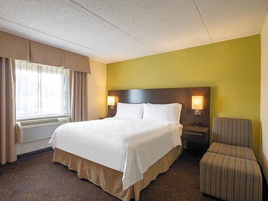 Holiday Inn Greensboro Coliseum