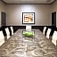 Embassy Suites by Hilton Dulles Airport