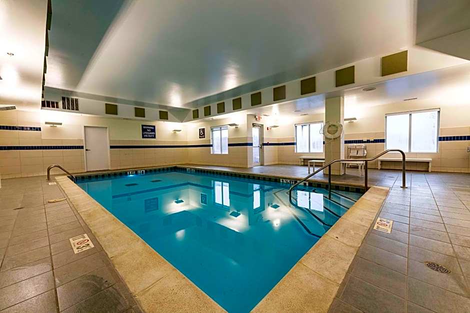 Radisson Hotel Fairview Heights - St Louis