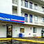 Motel 6-Warren, MI - Detroit East