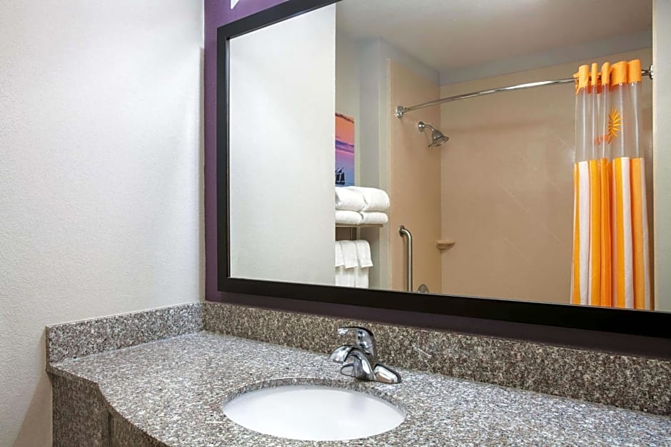 La Quinta Inn & Suites by Wyndham Fort Walton Beach