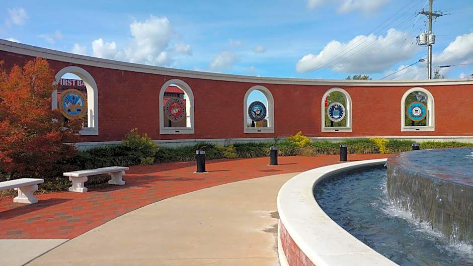 Affordable Suites Jacksonville