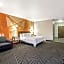 La Quinta Inn & Suites by Wyndham Waco Downtown - Baylor