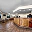 Quality Inn & Suites At Dollywood Lane