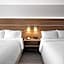 Holiday Inn Express Sheboygan-Kohler / I-43