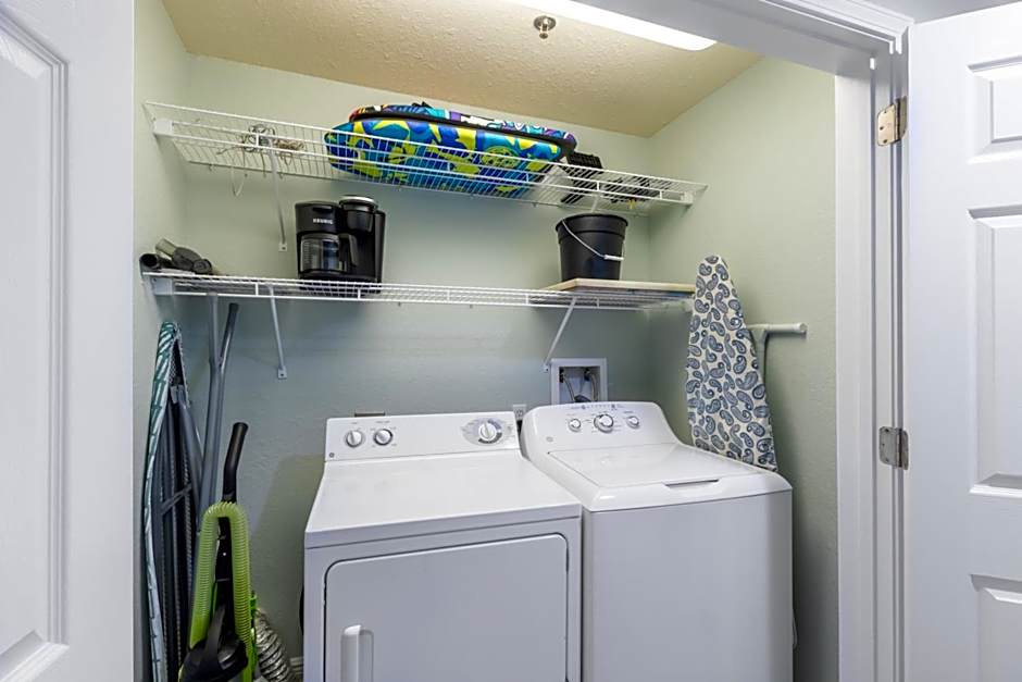 Crystal Shores West 202
