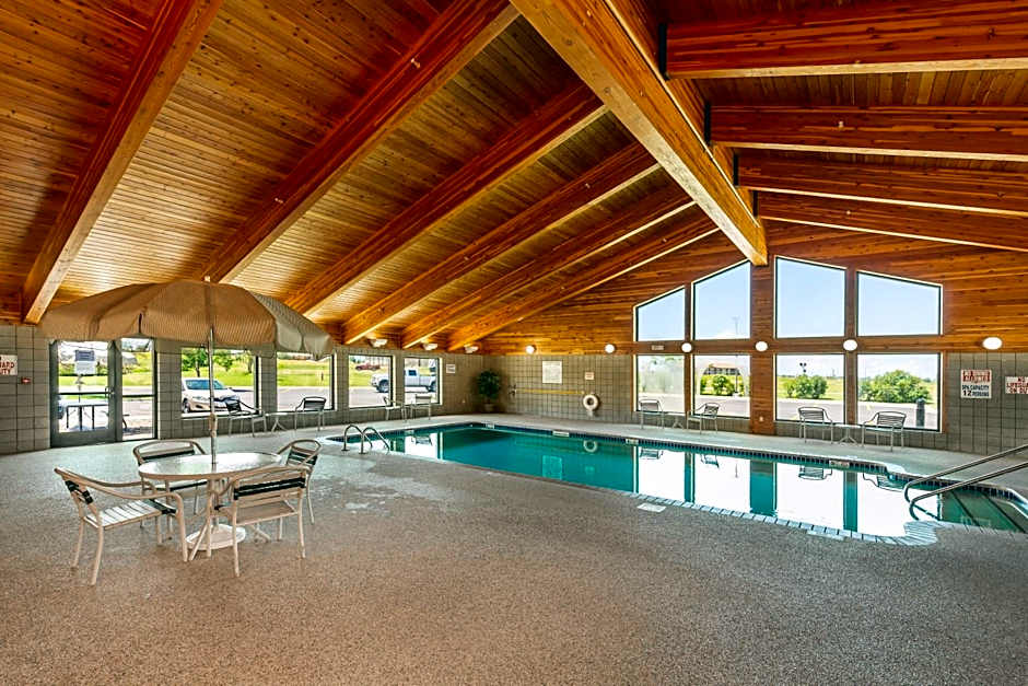 MountainView Lodge and Suites