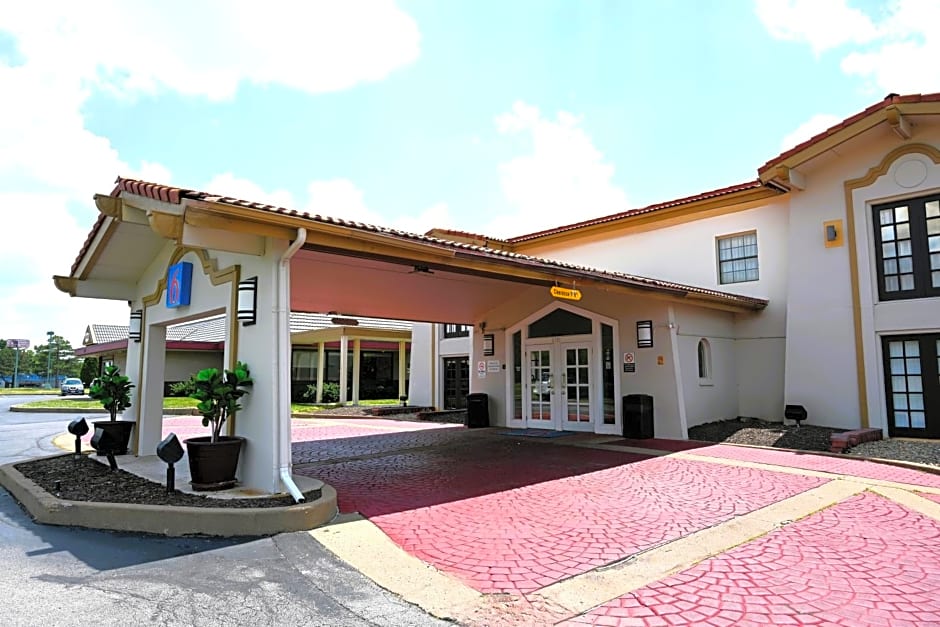 Motel 6 Hazelwood