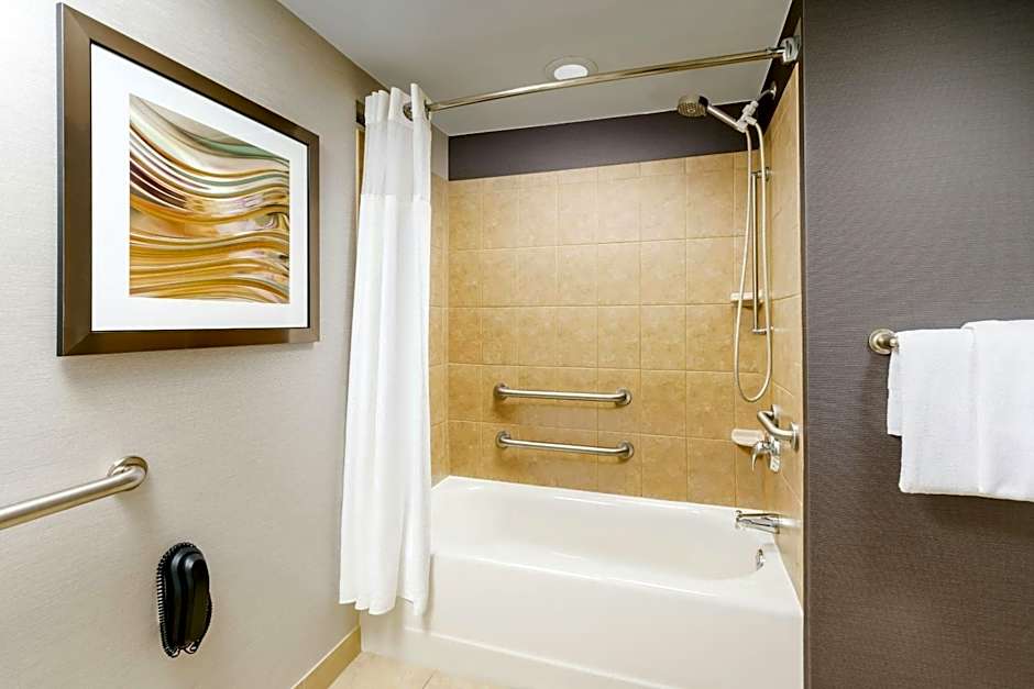 Courtyard by Marriott Hartford Farmington