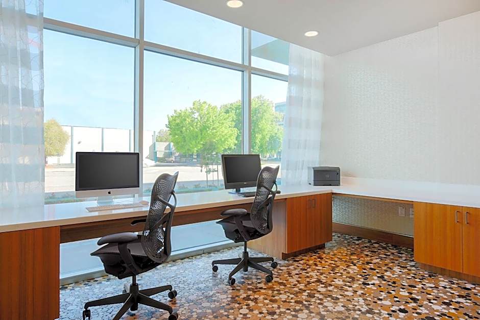 SpringHill Suites by Marriott San Jose Airport