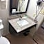 Days Inn by Wyndham Muncie -Ball State University