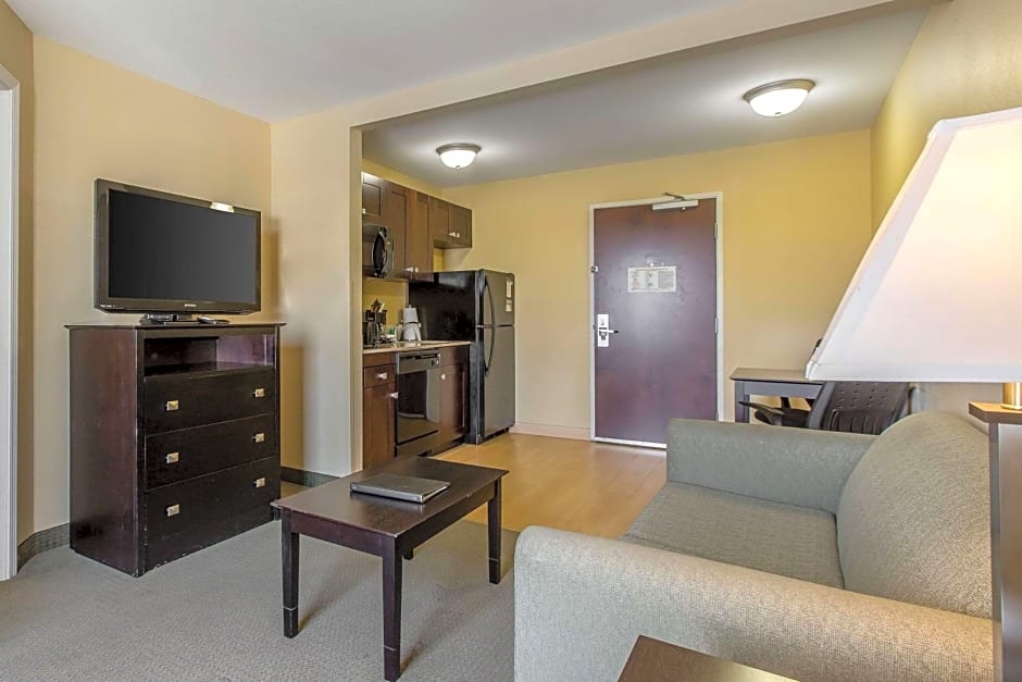 MainStay Suites Jacksonville near Camp Lejeune