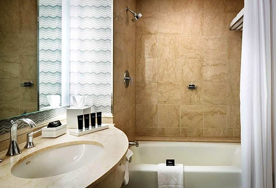 The Logan Philadelphia, Curio Collection by Hilton
