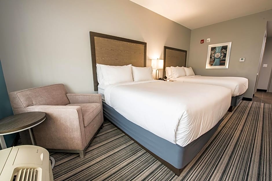 Holiday Inn Express & Suites Houston - Hobby Airport Area